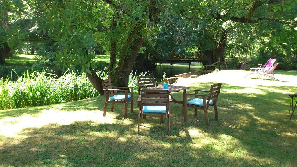 La Maison Des Renaudieres อาแซ-เลอ-ริโด ห้อง รูปภาพ