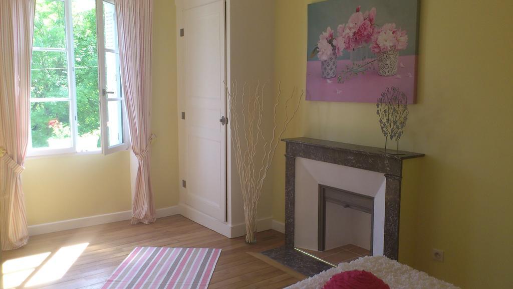 La Maison Des Renaudieres อาแซ-เลอ-ริโด ห้อง รูปภาพ